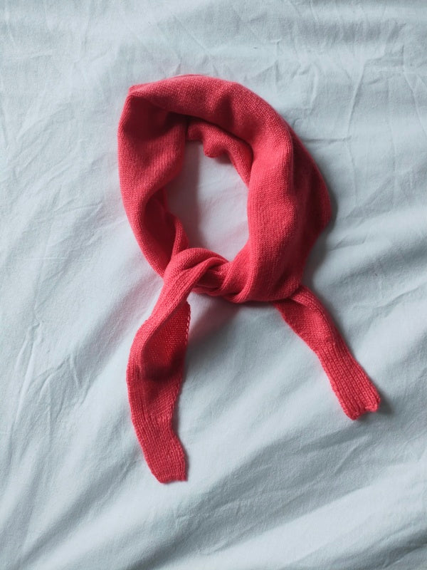 Sophie scarf shocking