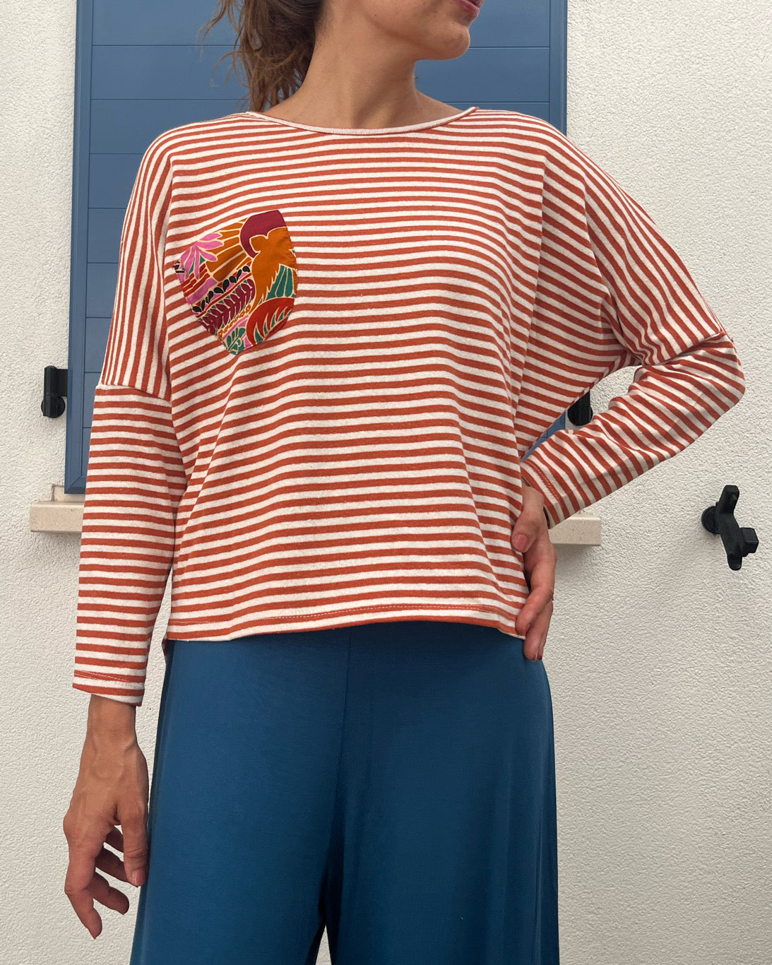 Maglia Tsuki panna e curcuma a righe
