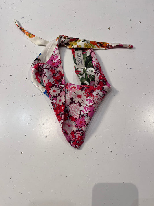 Foulard Vale in viscosa fiorato bicolore