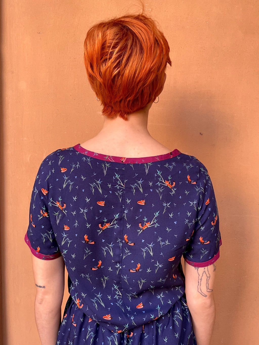 Blusa Cindy blu panda rosso