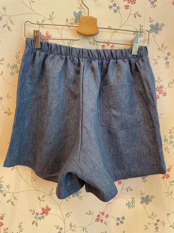 Shorts in lino azzurro