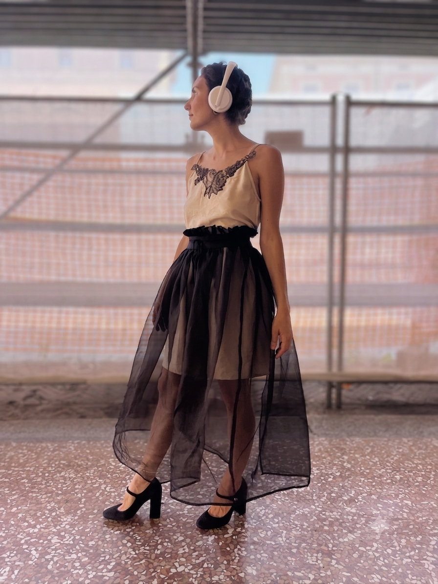 Aria - Gonna maxi in organza di seta nera