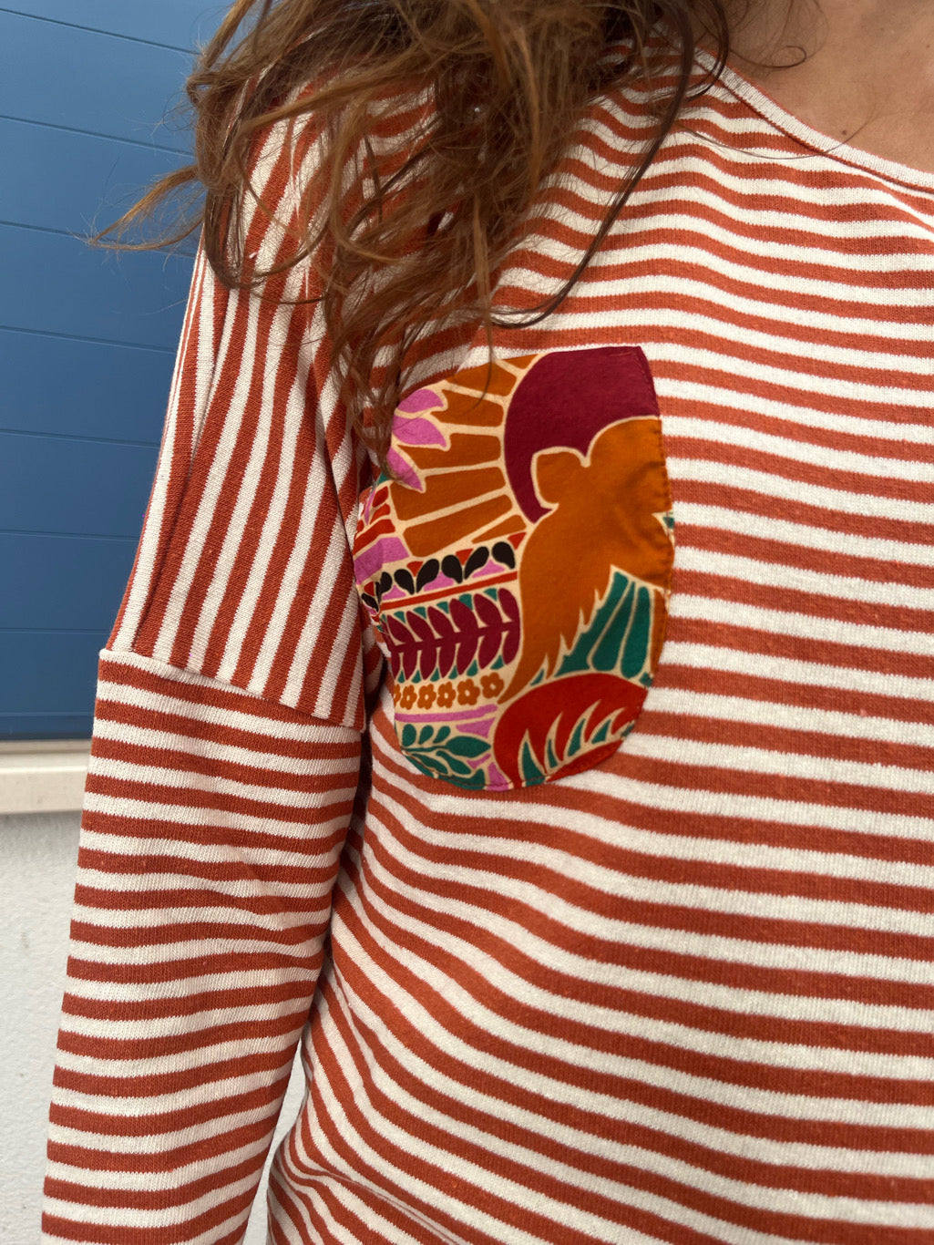 Maglia Tsuki panna e curcuma a righe