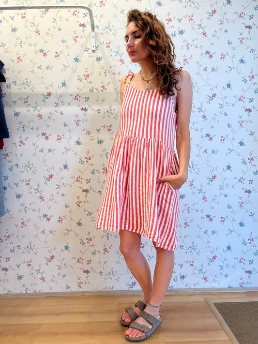 Abitino fiocchetti lino righe rosse grandi