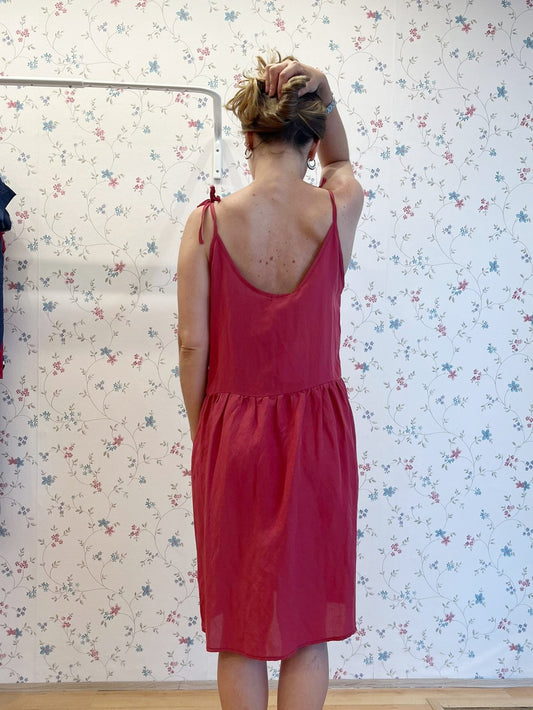 Abitino fiocchetti lino lampone